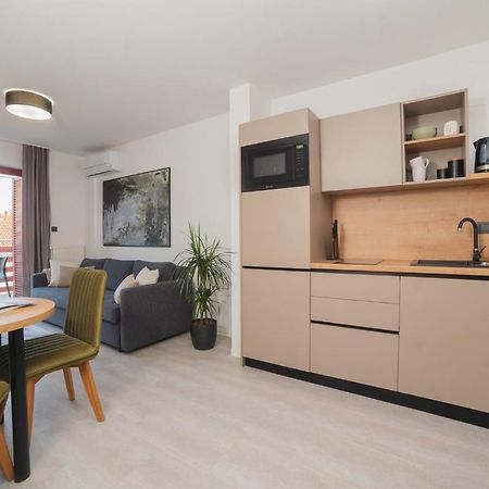 St. Martin'S Apartments Grkavescak Екстер'єр фото